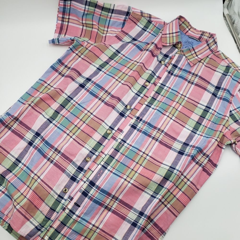 Izod Saltwater Relaxed Classics Plaid Button Casual Pink Shirt Size Medium - Picture 4 of 4